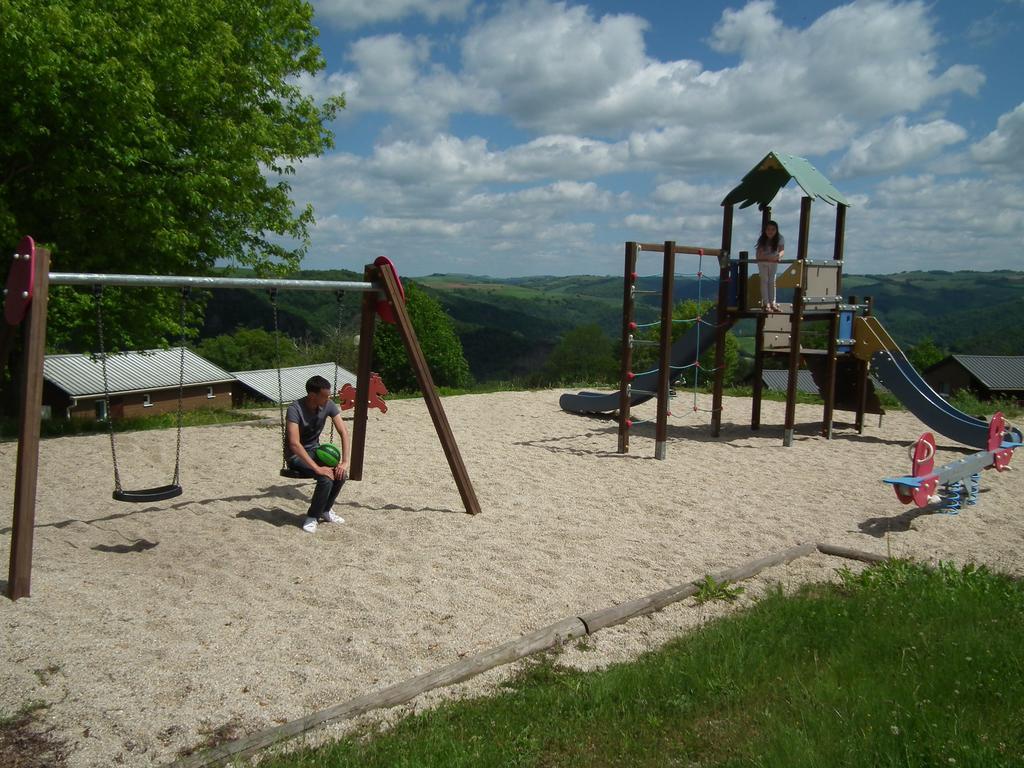 Camping Domaine Vallée du Tarn Saint-Cirgue Extérieur photo